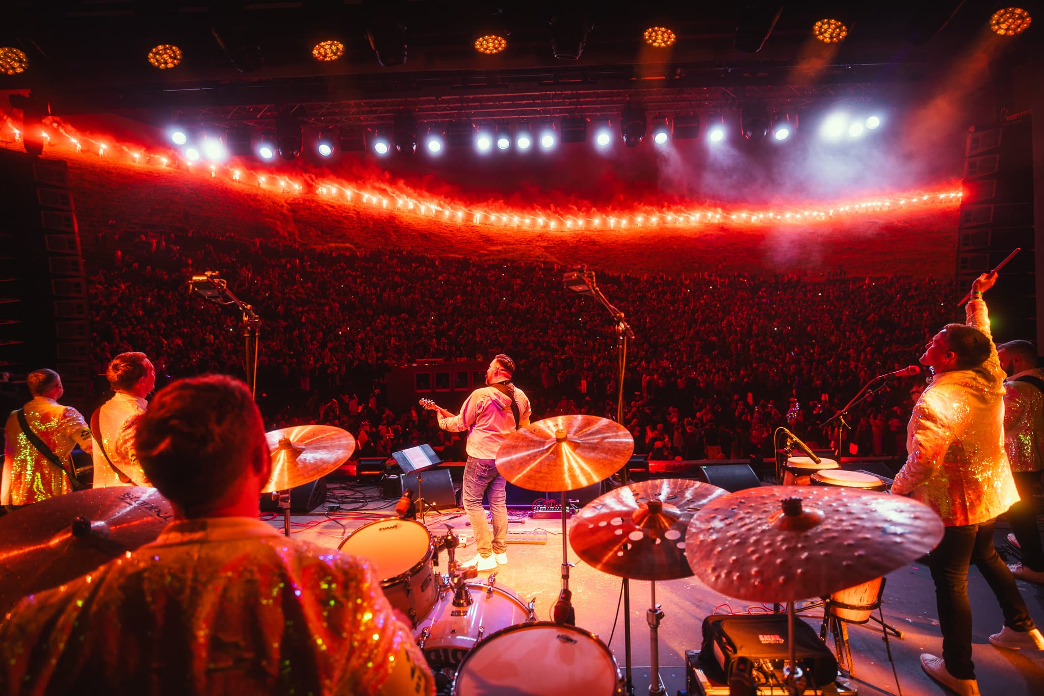 Stuðlabandið á sviði